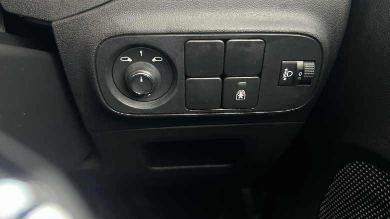 Citroen C3 1.2 PureTech Plus 5dr Petrol Hatchback